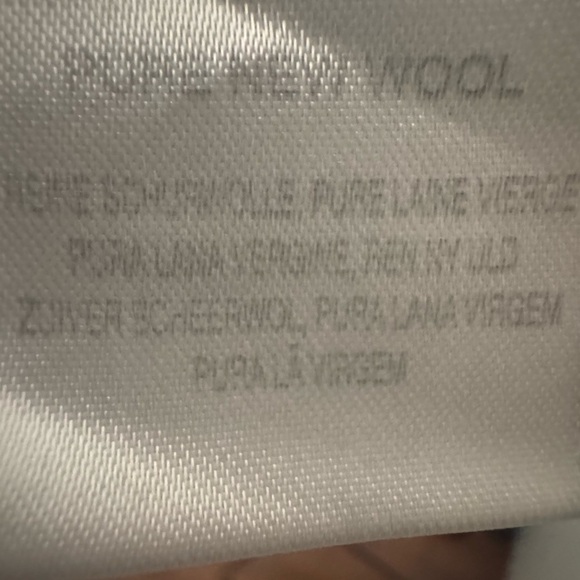 Burberry Wool Vest - Picture 5 of 7